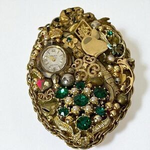 Vintage Large Unique OOAK Timeless Green Fancies Story Collage Brooch Pin 3”